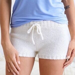 Aerie Knit Off White Shorts | Size Small